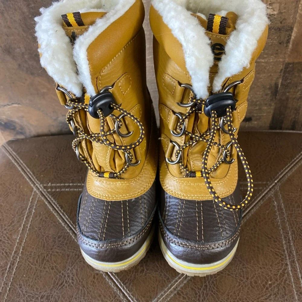 Totes Kids Lil Morris Wheat Brown Lined Winter Snow Rain Boots‎ Size 10T Toddler